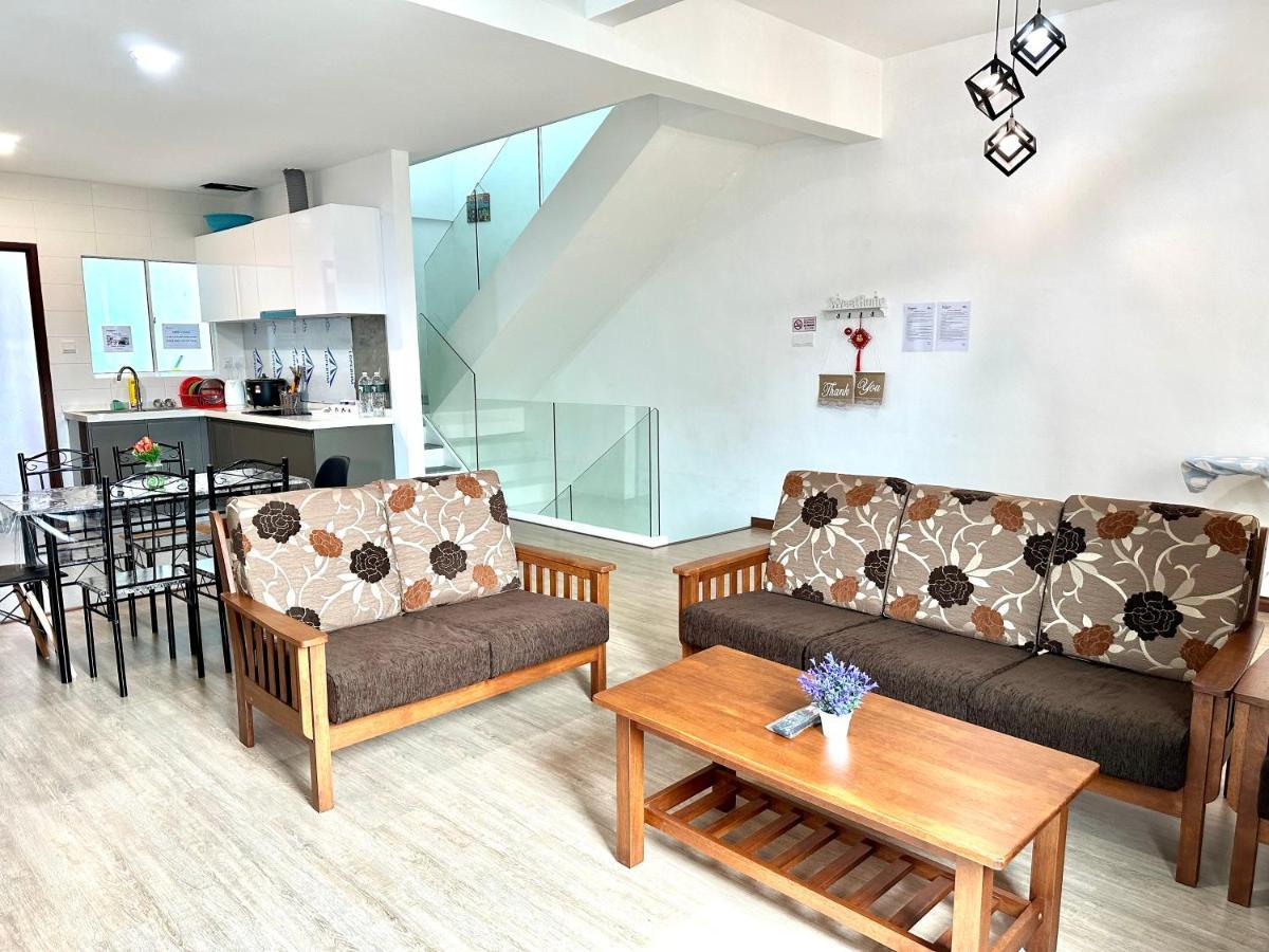 Springfield 3-Storey Cheerful Townhouse #Yoyo Homestay SDK Exteriér fotografie